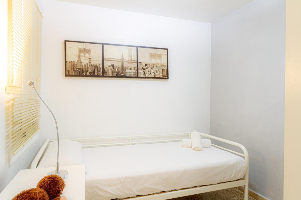 Residencial Costamar Next Bcn, 50M Beach With Swimming Pool Кабрера де Мар Екстериор снимка